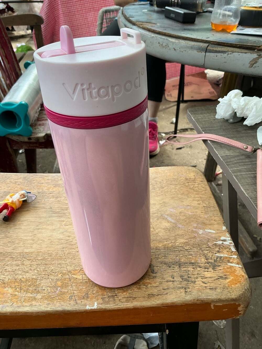 Paris Hilton Vitapod 22oz Insulated Water Bottle